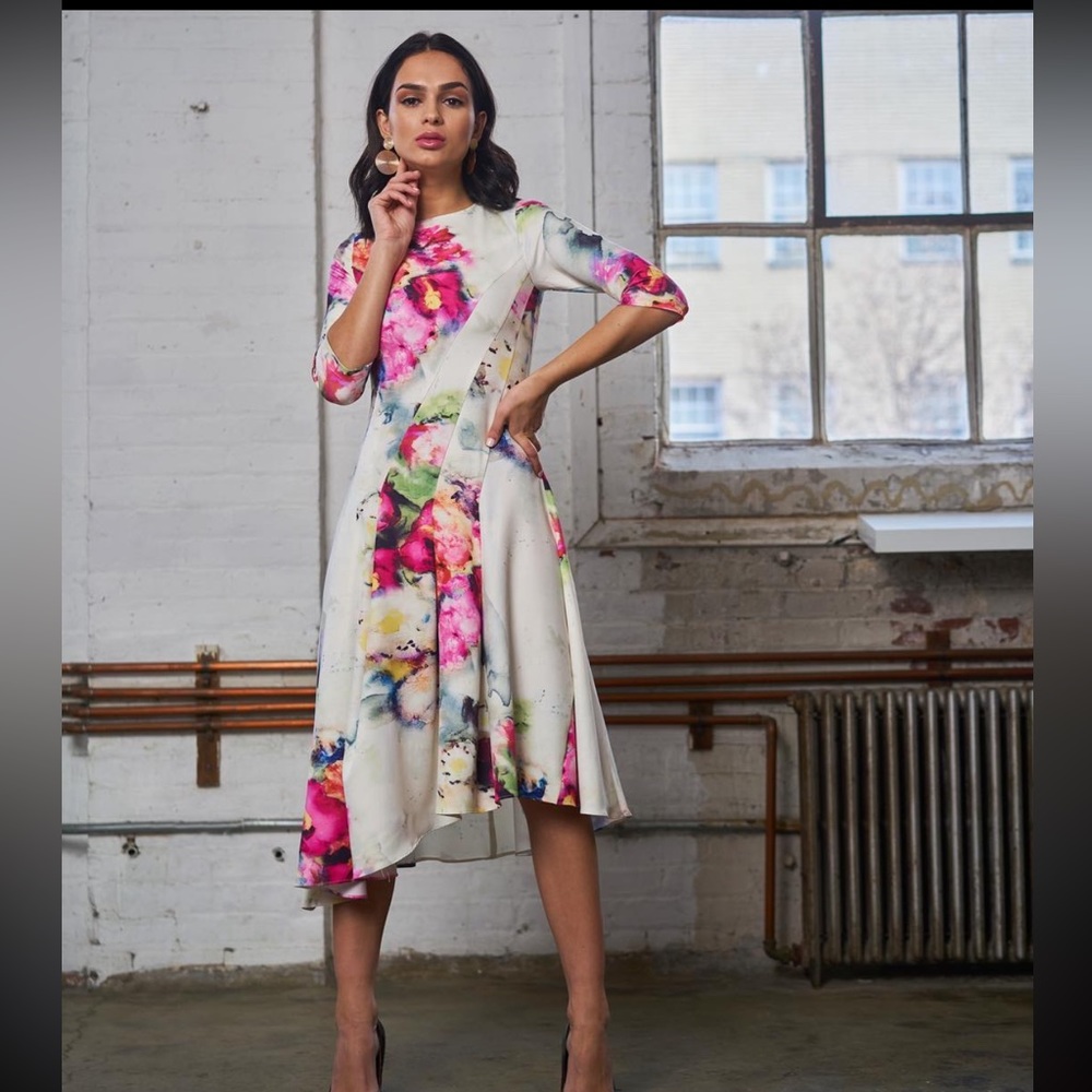 Apparalel dress